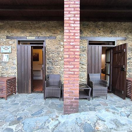 Enipnion Apartments カコペトリア エクステリア 写真