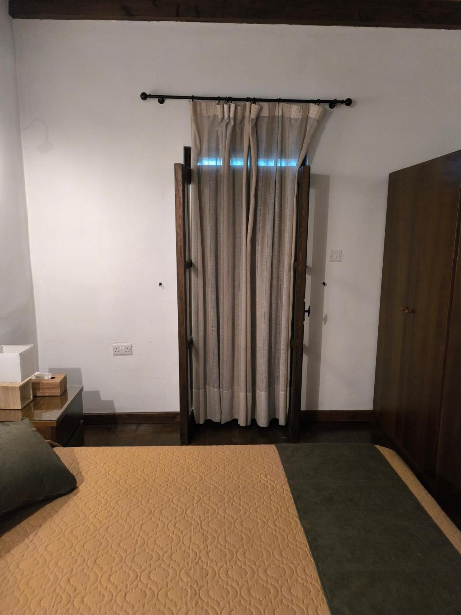 Enipnion Apartments カコペトリア エクステリア 写真