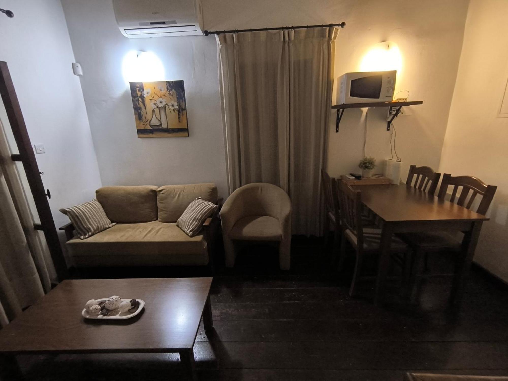 Enipnion Apartments カコペトリア エクステリア 写真